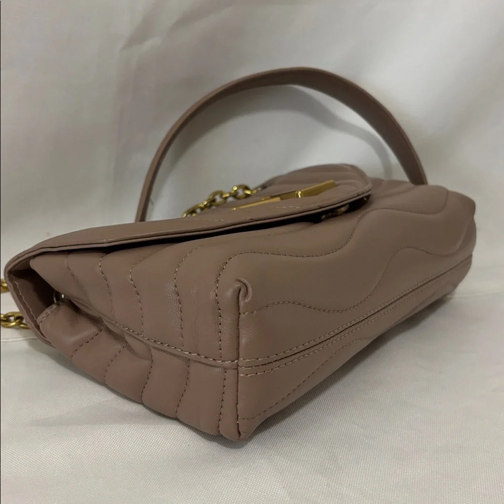 LV “Look a Like” Tan Wave Chain Shoulder Bag - Picture 5 of 14